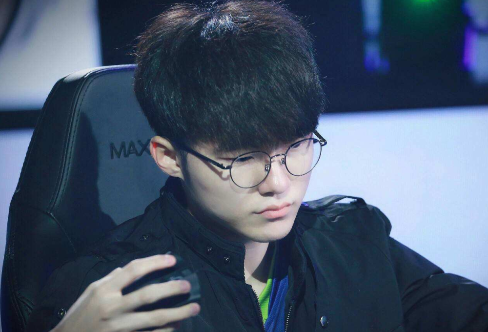 是从天才少 是从天才少