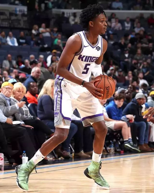 每位成员都 每位成员都